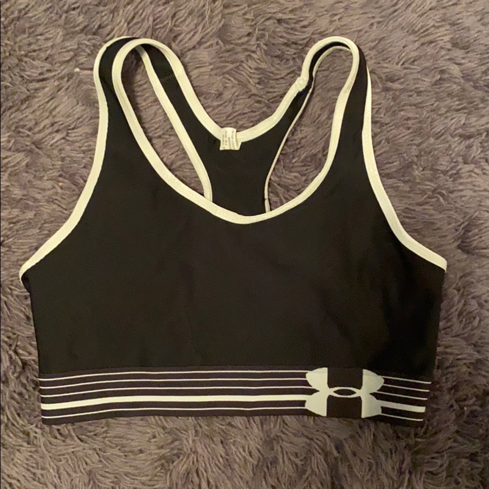 UnderArmour sports bra
